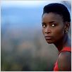 Atrapa el fuego : foto Bonnie Mbuli, Phillip Noyce