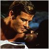 Vive y deja morir : foto Gloria Hendry, Guy Hamilton, Ian Fleming, Roger Moore