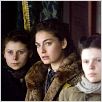 Resistencia : foto Alexa Davalos, Edward Zwick