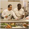 Monk : foto Adewale Akinnuoye-Agbaje, Tony Shalhoub