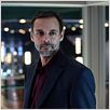 Invasión jurásica : foto Alexander Siddig
