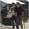 Terra Nova : foto Jason O'Mara, Landon Liboiron
