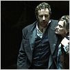 Pétalo carmesí, flor blanca : foto Chris O'Dowd, Romola Garai