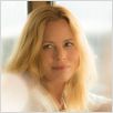 Touch : foto Maria Bello