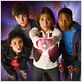foto Daniel Anthony, Elisabeth Sladen, Thomas Knight, Yasmin Paige