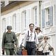 Un Village français : foto Audrey Fleurot, Robin Renucci