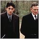 Muerte entre las flores : foto Albert Finney, Gabriel Byrne
