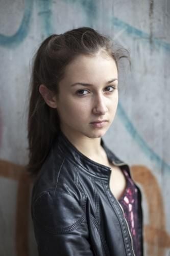 Laura Roge Laura Roge