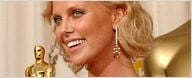 Charlize Theron ('Young Adult') se pelea por vestir de Victoria Beckham en los Oscar