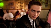 'The Batman': Los fans de Robert Pattinson quieren ver a Michael Keaton y Kristen Stewart en la película 'The Batman': Los fans de Robert Pattinson quieren ver a Michael Keaton y Kristen Stewart en la película