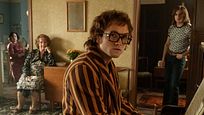Taron Egerton responde así a los que comparan 'Rocketman' con 'Bohemian Rhapsody' Taron Egerton responde así a los que comparan 'Rocketman' con 'Bohemian Rhapsody'
