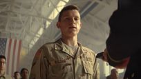 'Cherry': El mundo de Tom Holland se convierte en una pesadilla en el primer tráiler 'Cherry': El mundo de Tom Holland se convierte en una pesadilla en el primer tráiler