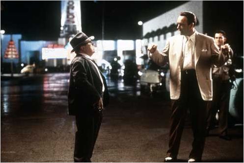 L.A. Confidential : foto Curtis Hanson, Danny DeVito, Kevin Spacey