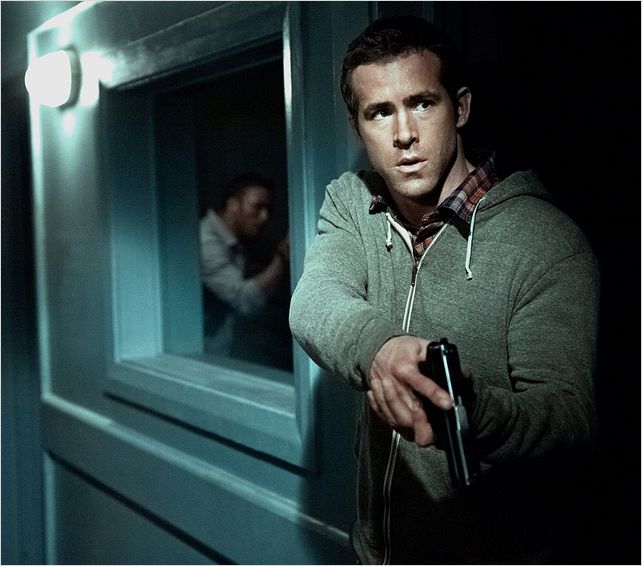 El invitado : foto Daniel Espinosa, Ryan Reynolds