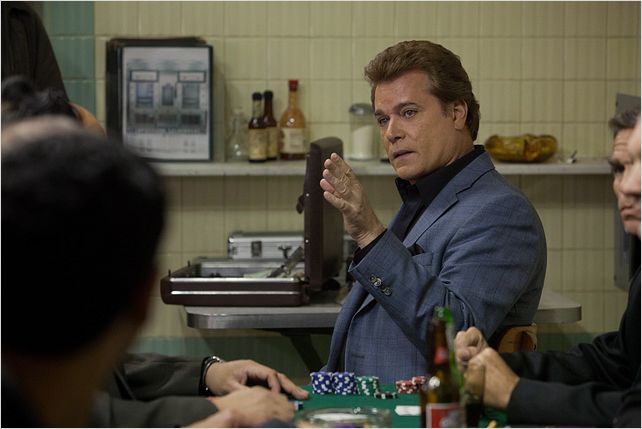Mátalos suavemente : foto Ray Liotta