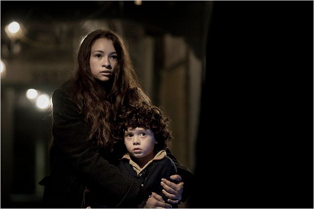 El hombre de las sombras : foto Jakob Davies, Jodelle Ferland, Pascal Laugier