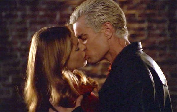 FOTOS DE BUFFY Y SPIKE fotos de buffy y spike: