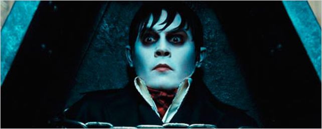 Las 'Sombras tenebrosas' de Johnny Depp acaban con el mandato de 'Los Vengadores'