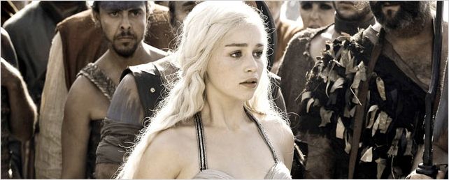 Daenerys Targaryen ficha por 'Futurama'... ¡Como el amor del Dr. Zoidberg!