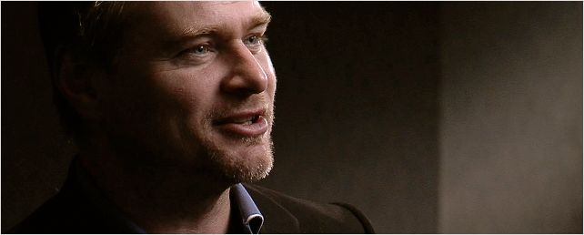 Christopher Nolan negocia dirigir 'Bond 24'