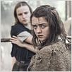 Foto Faye Marsay, Maisie Williams